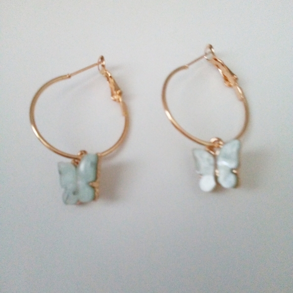 Jewelry - New Mint Green Stone Butterfly Earrings